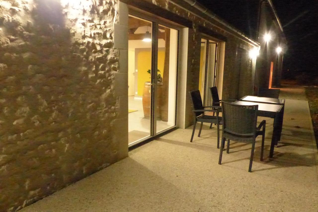 L'Alambic De L'Estuaire Acomodação com café da manhã Saint-Fort-sur-Gironde Exterior foto